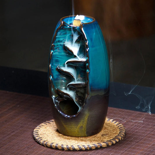 Cascade d’Encens Zen en Céramique – Élégance et Sérénité au Cœur de votre Espace